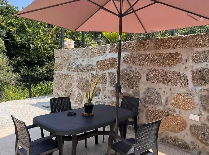 Casa Dos Doces * 포보아데란호소